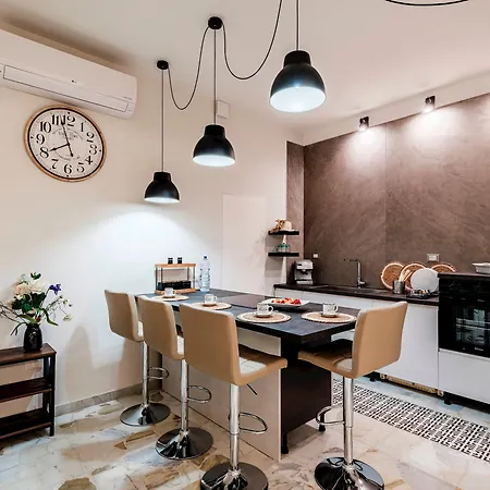 Apartamento Nova Domus 6, Emma Gallipoli
